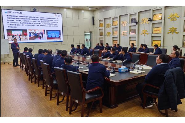 谋复产强担当 守安全筑根基 —— 古天乐太阳集团城召开复工复产工作述职汇报会